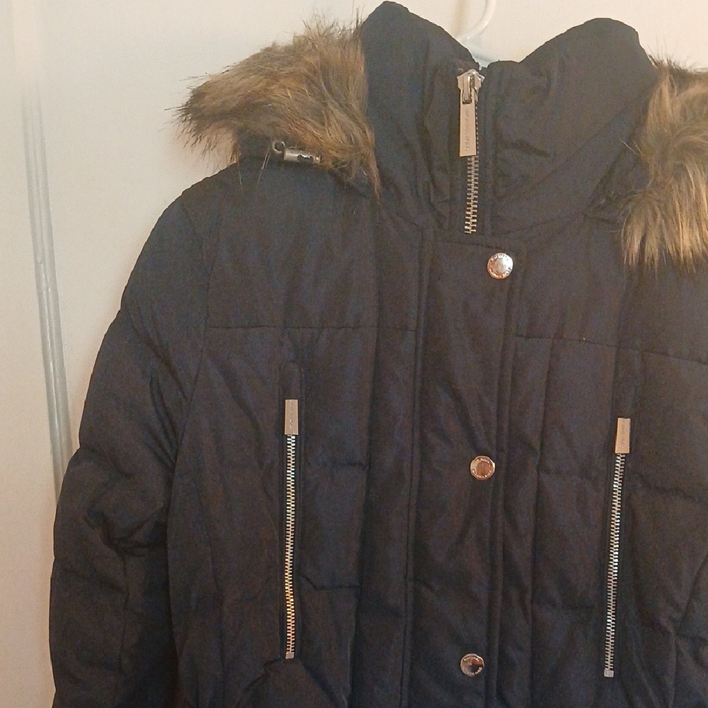 Michael Kors Navy Blue Puffer Coat with Fur Trim - Picture 7 of 15